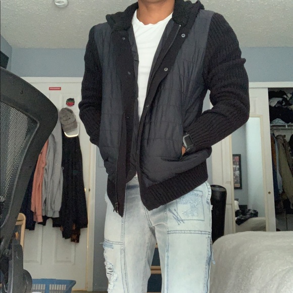 Express Sweater Hoodie - Picture 2 of 9